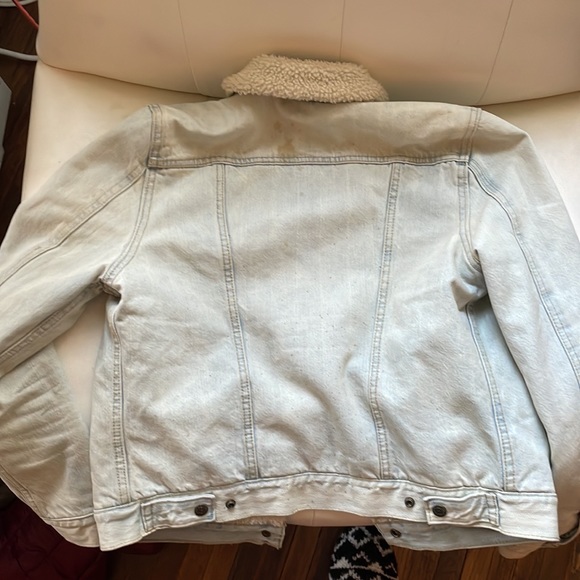 Levi’s Sherpa Denim Jacket Size S - Picture 6 of 8